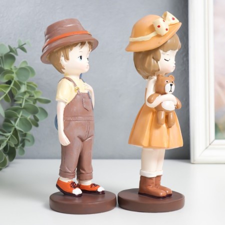 Souvenir Polystone "Boy with a guitar/Girl with a bear and in a hat" MIX 6x6x18.5 cm-1