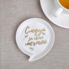 Top on a tea bag 