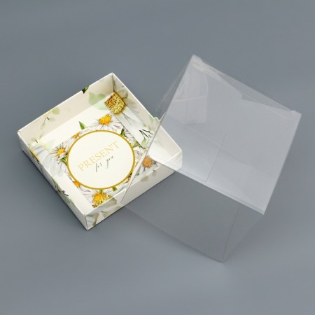 Box of the team with PVC lid, "chamomile", 10 x 10 x 10 cm. Confectionery packaging-2
