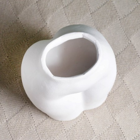 Figure Kashpo "hips" white, 10x15x15cm-3