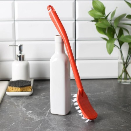 Brush for hard -to -reach places on a long handle, 35 cm, color mix-1