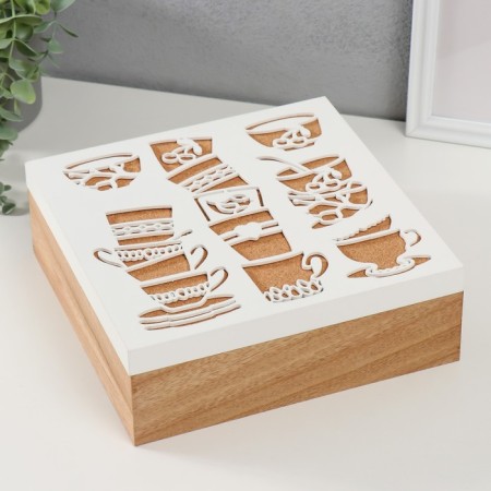 Casket tree with divisions "Collection of cups" 23.3x23.3x8 cm