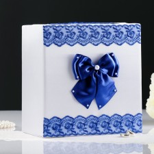 Family Bank money box with blue lace