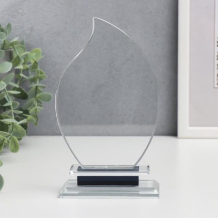 Souvenir Glass "Steel award - sheet" 15x10x3.3 cm-1