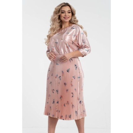 Women's dress, size 62-3