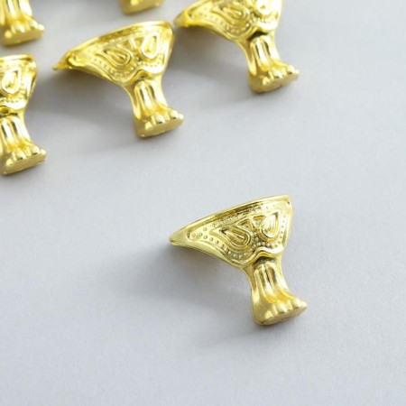 Corner (leg) for the casket metal "royal" gold 2.9x2.6 cm