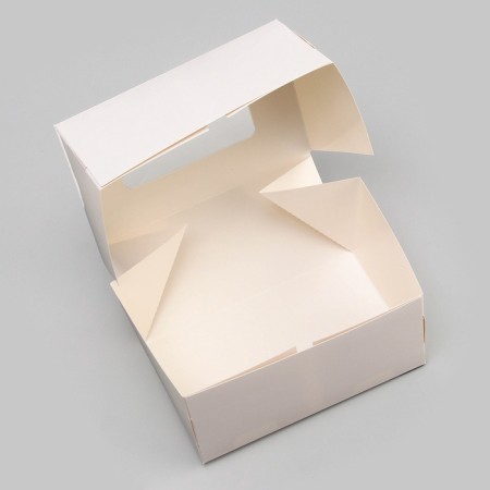 The box is folding, with a window, white, 15 x 10 x 7 cm-3