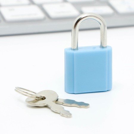 A questionnaire in a solid cover on an anime lock, A6 40 liters-1