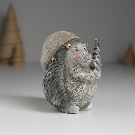 Polystone souvenir "Hedgehog with a silver Christmas tree in a long cap" 7x5x8 cm-1