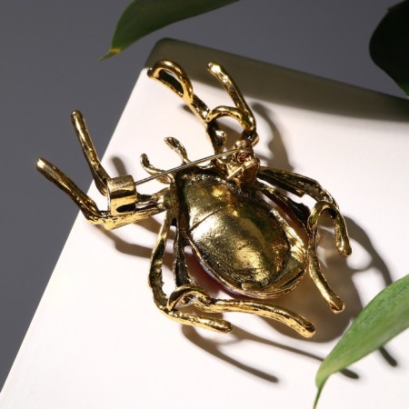 Brooch "Spider", red-gray color in black gold-2