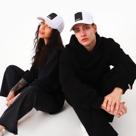 Black cap, white color, rr 56-10