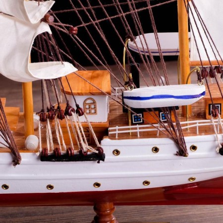 The ship souvenir "conductor", 3 masts, white side, black stand, white sails-5