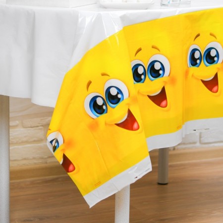Single tablecloth “Smiley”, 180 x 137cm-2
