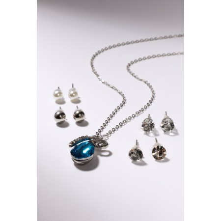 Set of 5 objects: 4 pairs fluffs, pendant “droplet”, white-white color in silver, 45 cm-1
