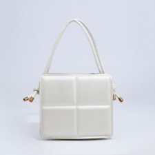 Bag Cross-Bodi with a zipper, white color