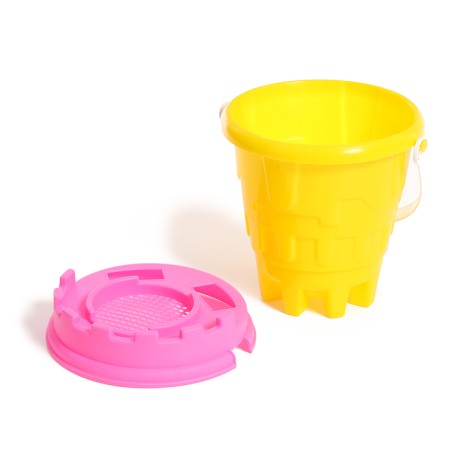 Summer Summer No. 2 “Donut”: bucket, sieve, scoop, rake, thrower with the ball, ring, mix-2