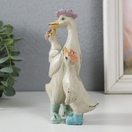 Polystone souvenir "Goose with children" 9x5.5x14.5 cm-3