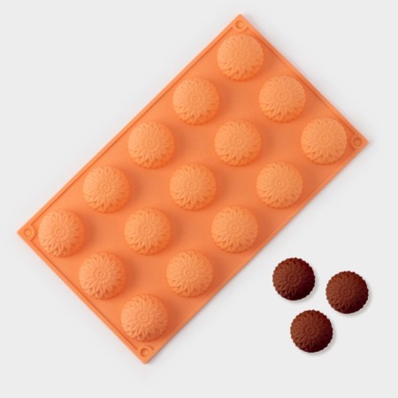 Silicone form for baking "Flowers. Chrysanthemum ", 29 × 17 × 2 cm, 15 cells, orange color