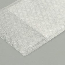 A package of runway with a valve, p/e, unpainted, 3 layers, 12 x 21 + 5 cm