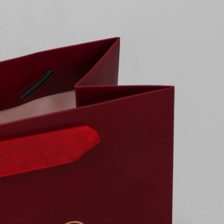 Package Gift Laminated Vertical with embossing, packaging, “from the heart”, MS 18 x 23 x 8 cm-3