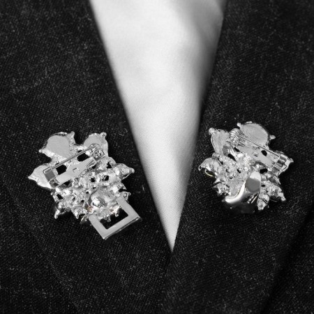 Baroque cardigan clamp for the cardigan, gray color in silver-4