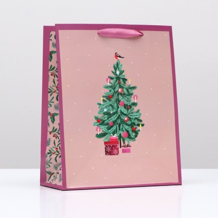 Gift package "Green Christmas tree", 26 x 32 x 12 cm