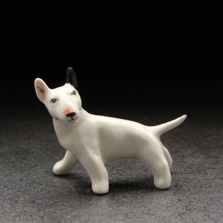 Porcelain figurine "Bulberry in the rack", white, black ear, 7 cm