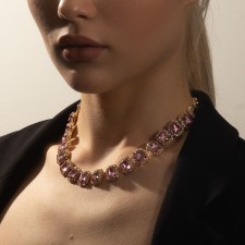 The necklace 