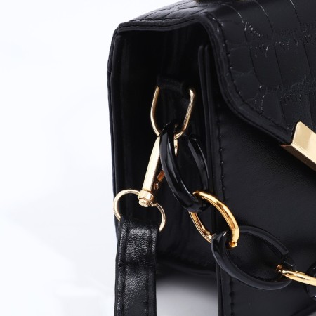 Bag Messenger on magnet, black color-4