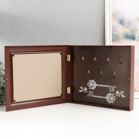 Key Closed "Dream (Dream)" 26.5x31.5 cm nut-2