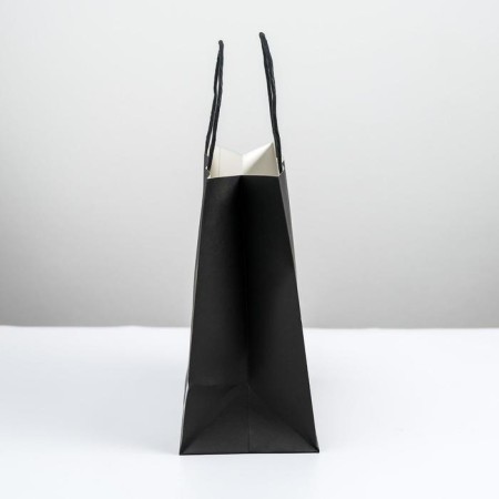 Gift package, packaging, “with bottom”, 22 x 22 x 11 cm-2