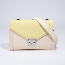 Bag-mixer on the valve, beige/yellow color