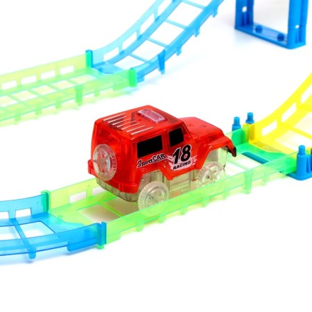 The Flash Track Auto Track, with 2 cars, 1006 cm, works from batteries-2