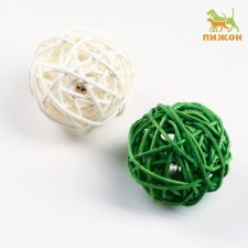 A set of 2 wicker balls from a vine with a bell, 5 cm, white/green