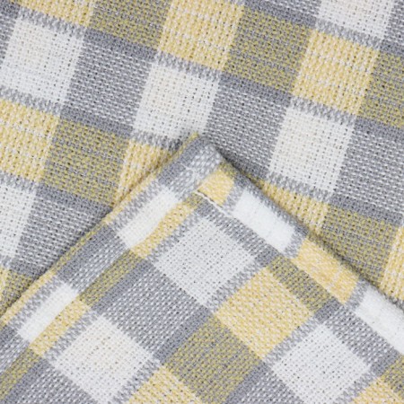 The tablecloth is Ethel -yellow 140*180 cm, 100% p/e-4