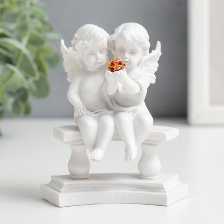 Polystone souvenir "Snow White Angels on a bench with a crystal" 8.5x7.4x5 cm
