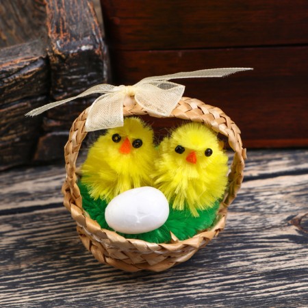 Easter souvenir "Chickens in a basket with an testicle" set of 12 pcs 5x5x5 cm-1