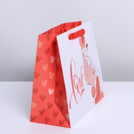 Gift package laminated, packaging, “love”, ml 23 x 27 x 11.5 cm-1