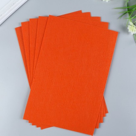 Hard felt 1 mm 20x30 cm orange-1