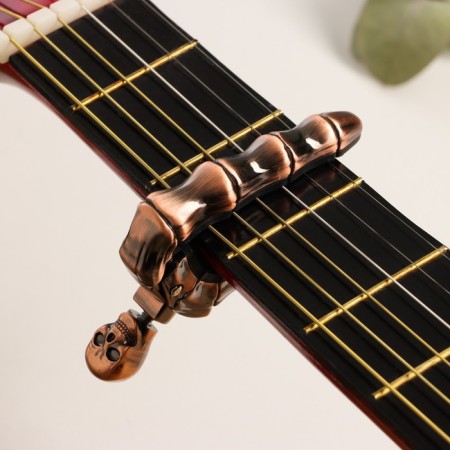 Kapodastast for guitar Music Life Skull, bronze