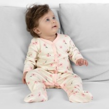 Details for children with closed legs 