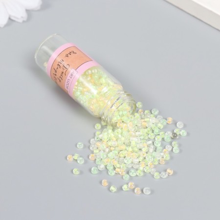 8/0 beads in the bottle "translucent with a centrality. Spring" shines under UV 20 g2x2 cm cm-1