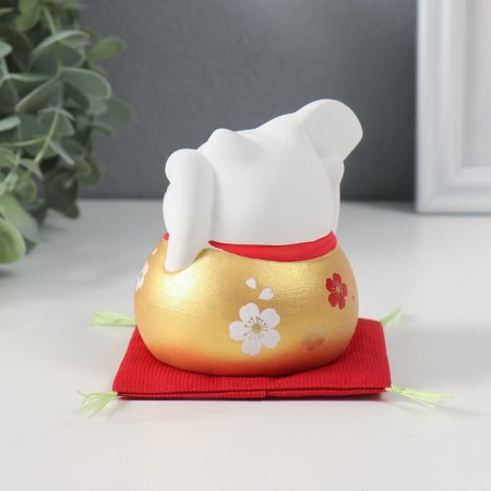 Souvenir Ceramics "Cat Mani-Neko with fan" Gold 8x8x8.5 cm-3