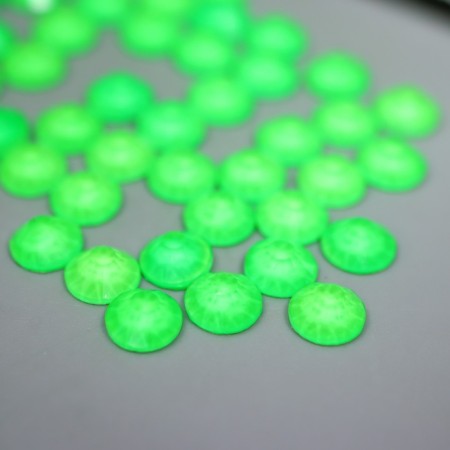 Decor for creativity "Fluorescent rhinestones. Grass" set of 60 pcs SS20 - 4.6 mm-1