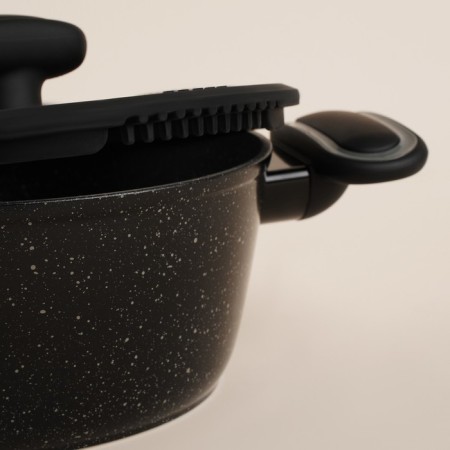 Aluminum pan with anti -stick coating SL Home, D = 20 cm, h = 8.8 cm, induction, black color-5