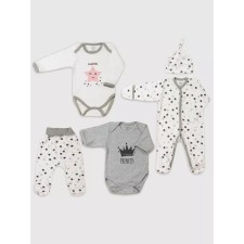 A set of clothing for the new tops 