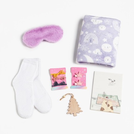 New Year's gift set of Magical, blanket and accessories-1