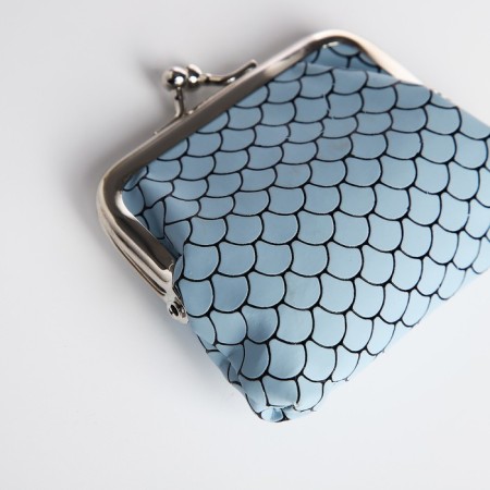 Wallet on the farmar, the color is blue-2