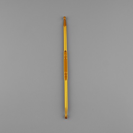 Knitting hook, bilateral, d = 4/5 mm, 13 cm, gold color-1