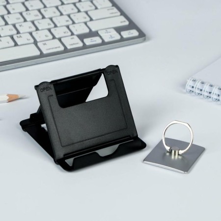 The “best of the best” set: a phone for a phone and a ring on a case-2